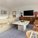 Design-led Nature Retreat, Near Hébergement de vacances *