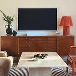 Σπίτι διακοπών Design-led Nature Retreat, Near *